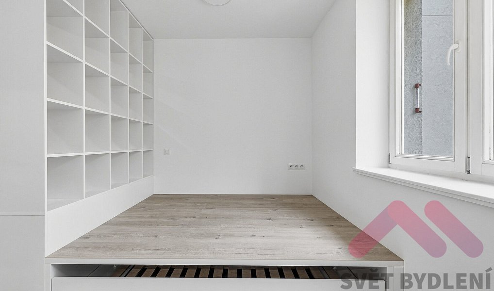 Pronájem bytu 1+kk 25 m², Praha – náhled fotky 6