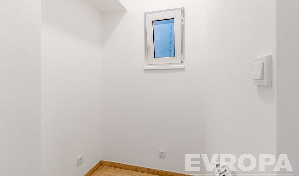 Prodej bytu 3+1 210 m², Havlíčkův Brod – náhled fotky 13