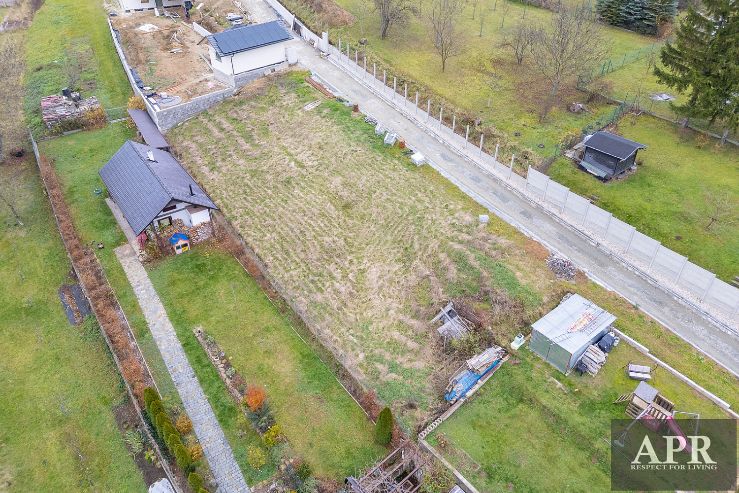 Prodej stavebního pozemku 800 m² — photo 2