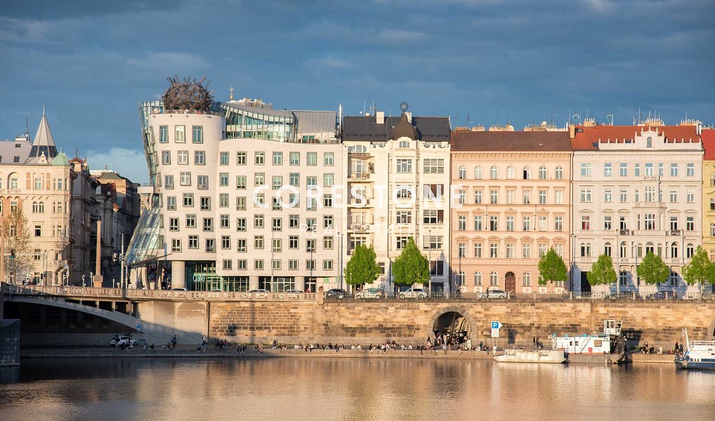 Prodej bytu 3+1 135 m², Praha – náhled fotky 4