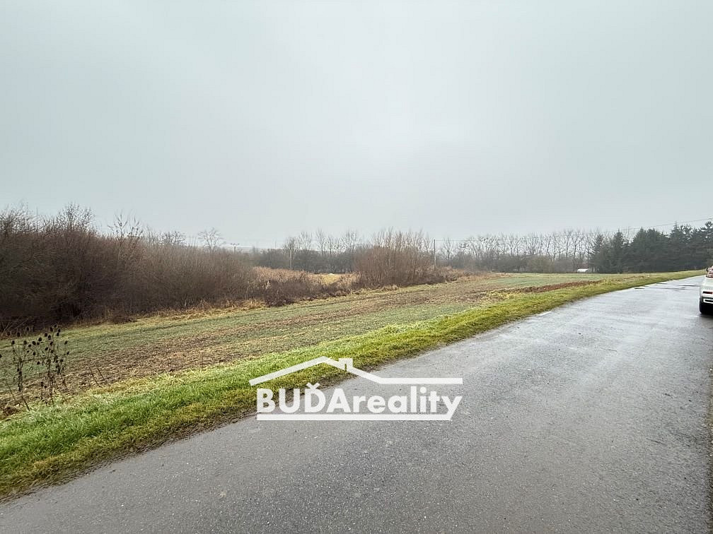 Prodej stavebního pozemku 1 139 m² – fotografie 5