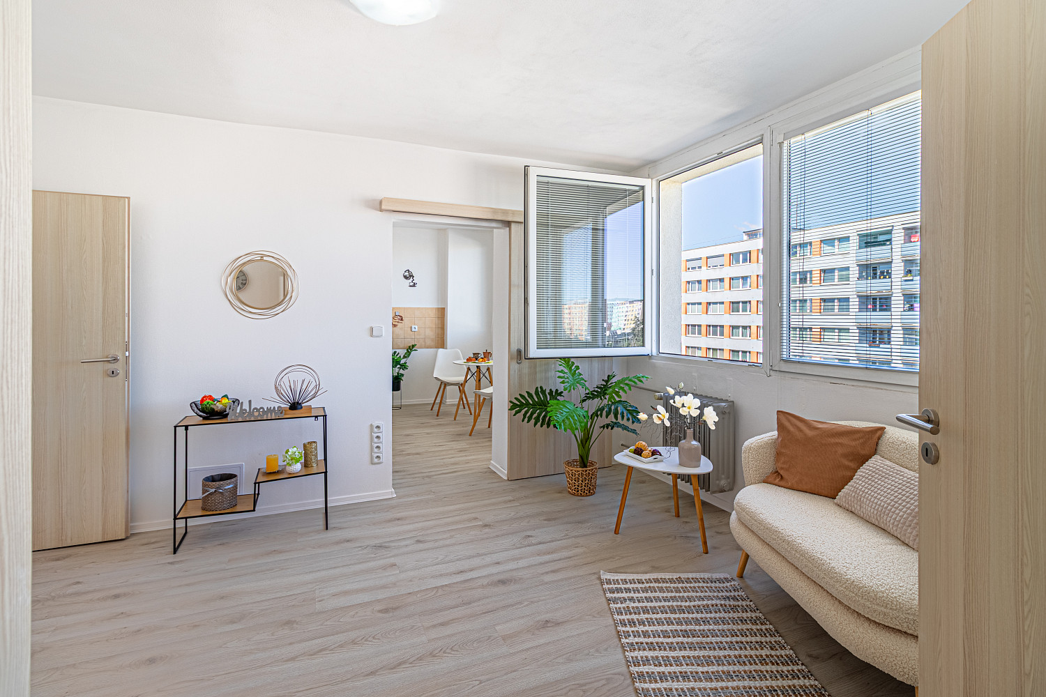 Pronájem bytu 2+1 59 m² – fotografie 2