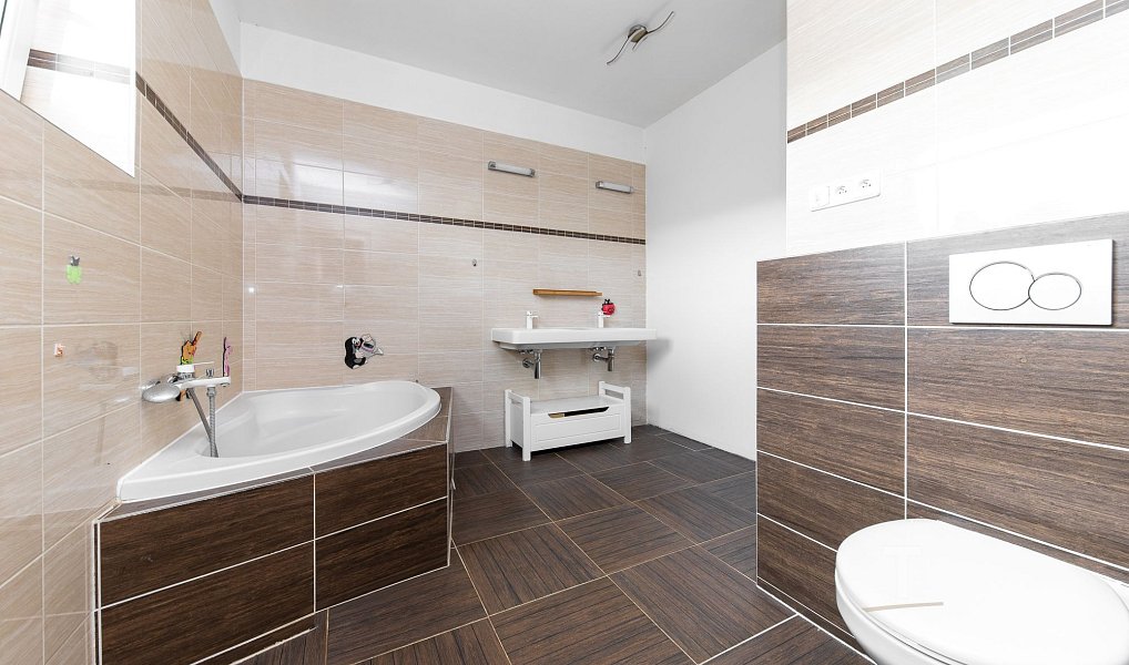 Prodej domu 154 m² s pozemkem 1 089 m², Stařechovice – náhled fotky 12