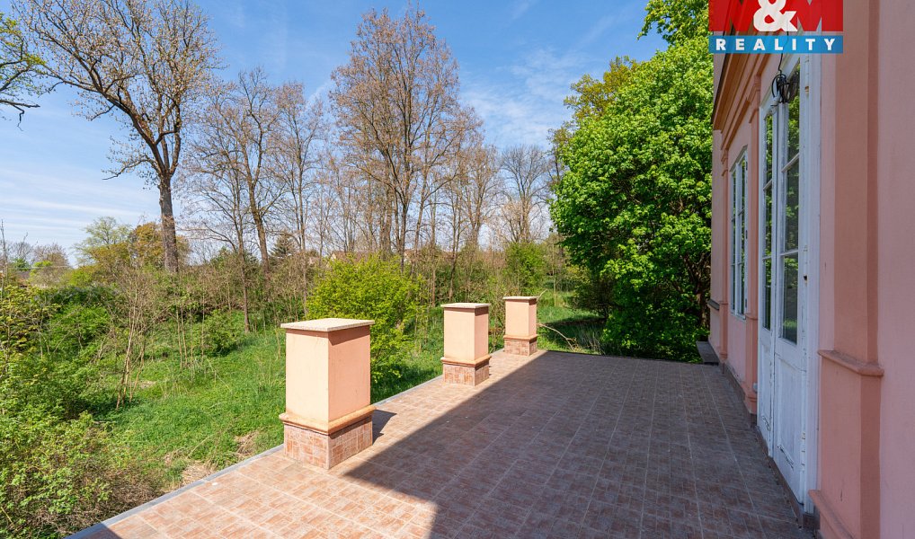 Prodej domu 963 m² s pozemkem 4 672 m², Dírná – náhled fotky 13