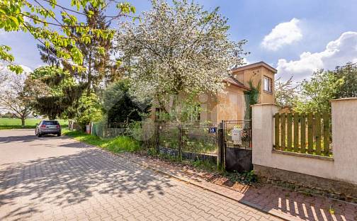 Prodej domu 130 m² s pozemkem 895 m², Borovnická, Praha 9 - Kbely
