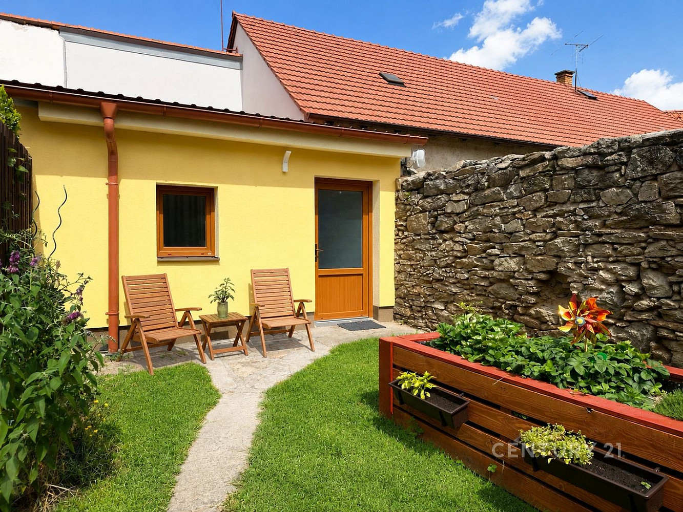 Pronájem domu 25 m² s pozemkem 20 m²