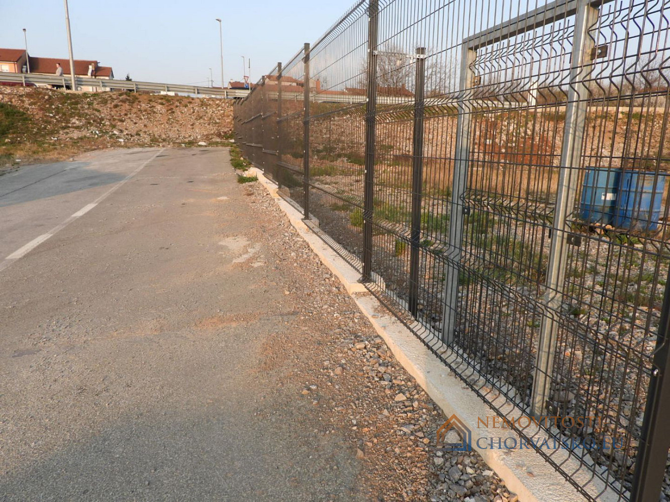 Prodej stavebního pozemku 1 200 m² - Widok 5