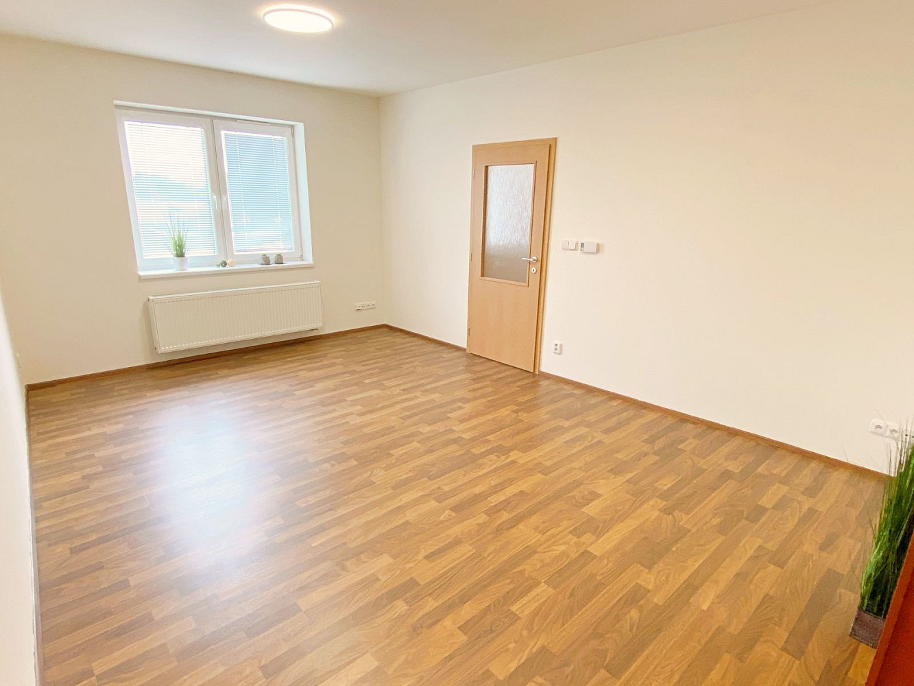 Pronájem bytu 2+kk 59 m² — photo 3