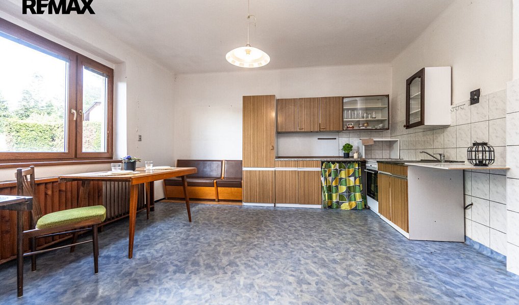Prodej domu 182 m² s pozemkem 957 m², Kamenice – náhled fotky 14
