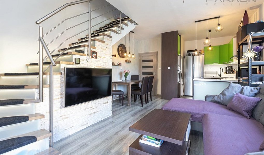 Prodej bytu 3+kk 85 m², Polerady – náhled fotky 2