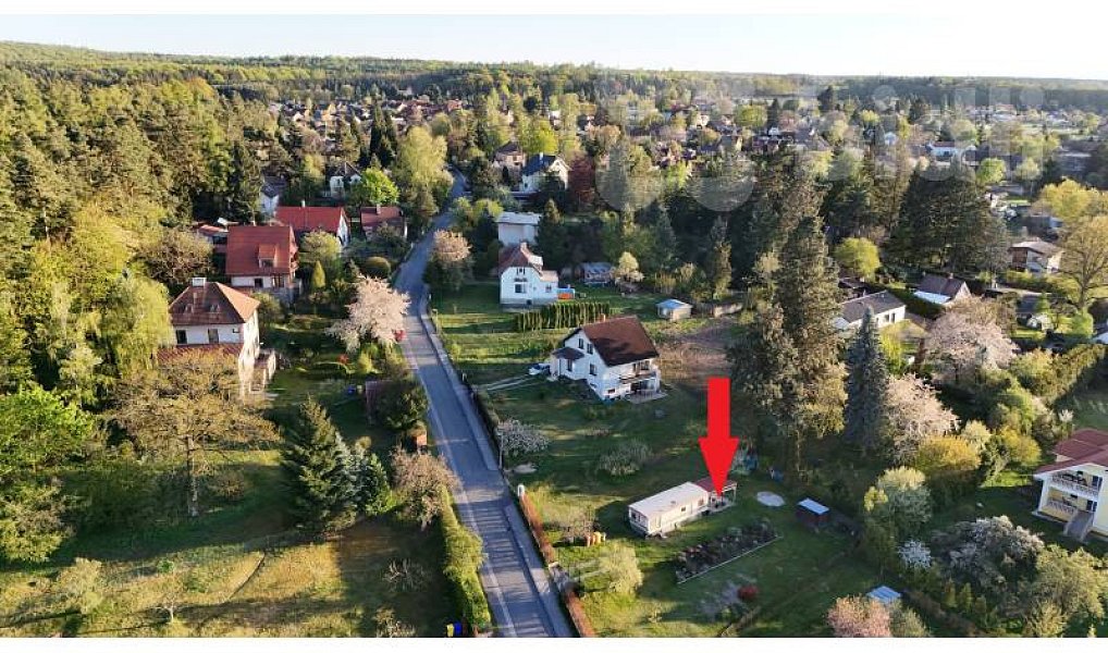 Prodej stavebního pozemku 974 m², Louňovice – náhled fotky 3