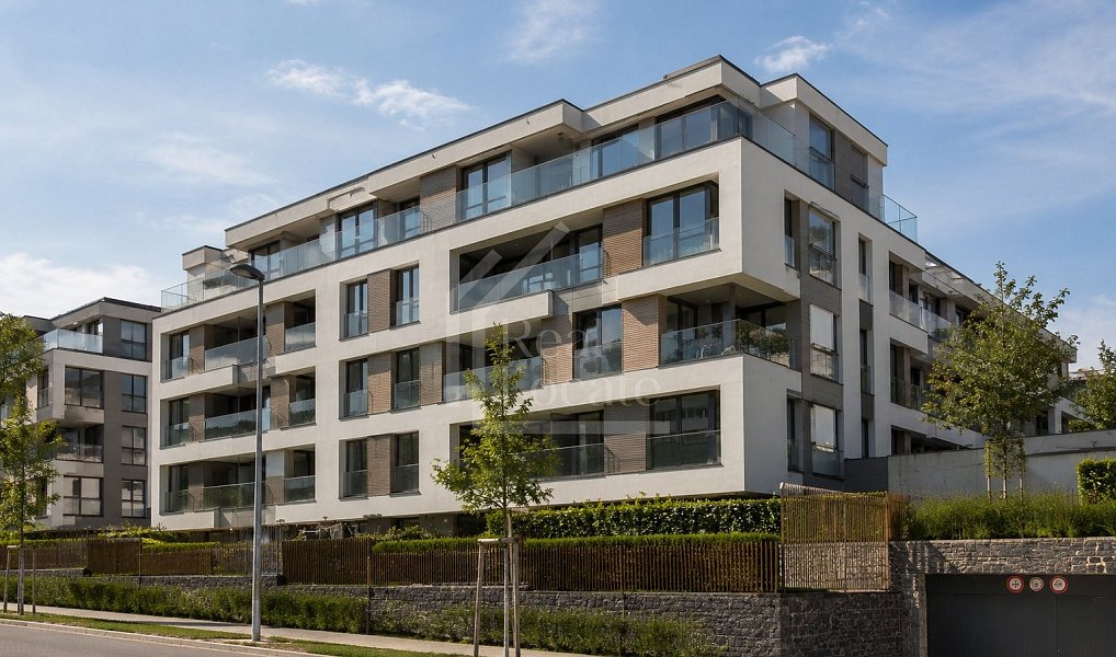 Pronájem bytu 1+kk 40 m², Praha – náhled fotky 5