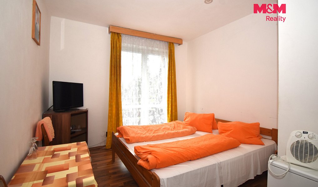 Prodej ubytovacího objektu 900 m², Bílá – náhled fotky 8