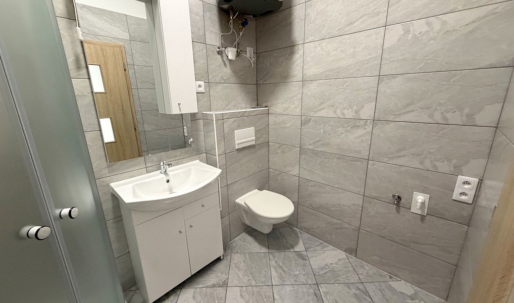 Pronájem bytu 1+kk 36 m², Přerov – náhled fotky 7