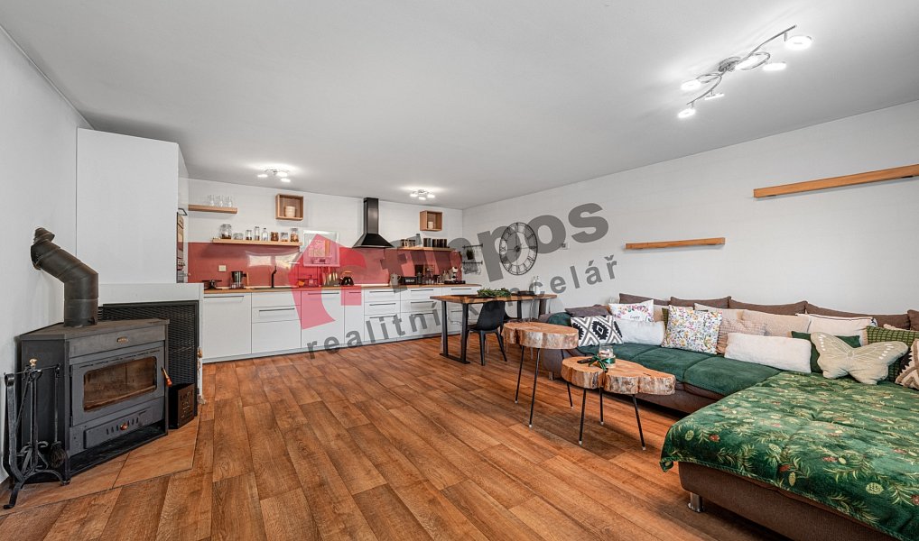 Prodej domu 192 m² s pozemkem 420 m², Zbraslavice – náhled fotky 15