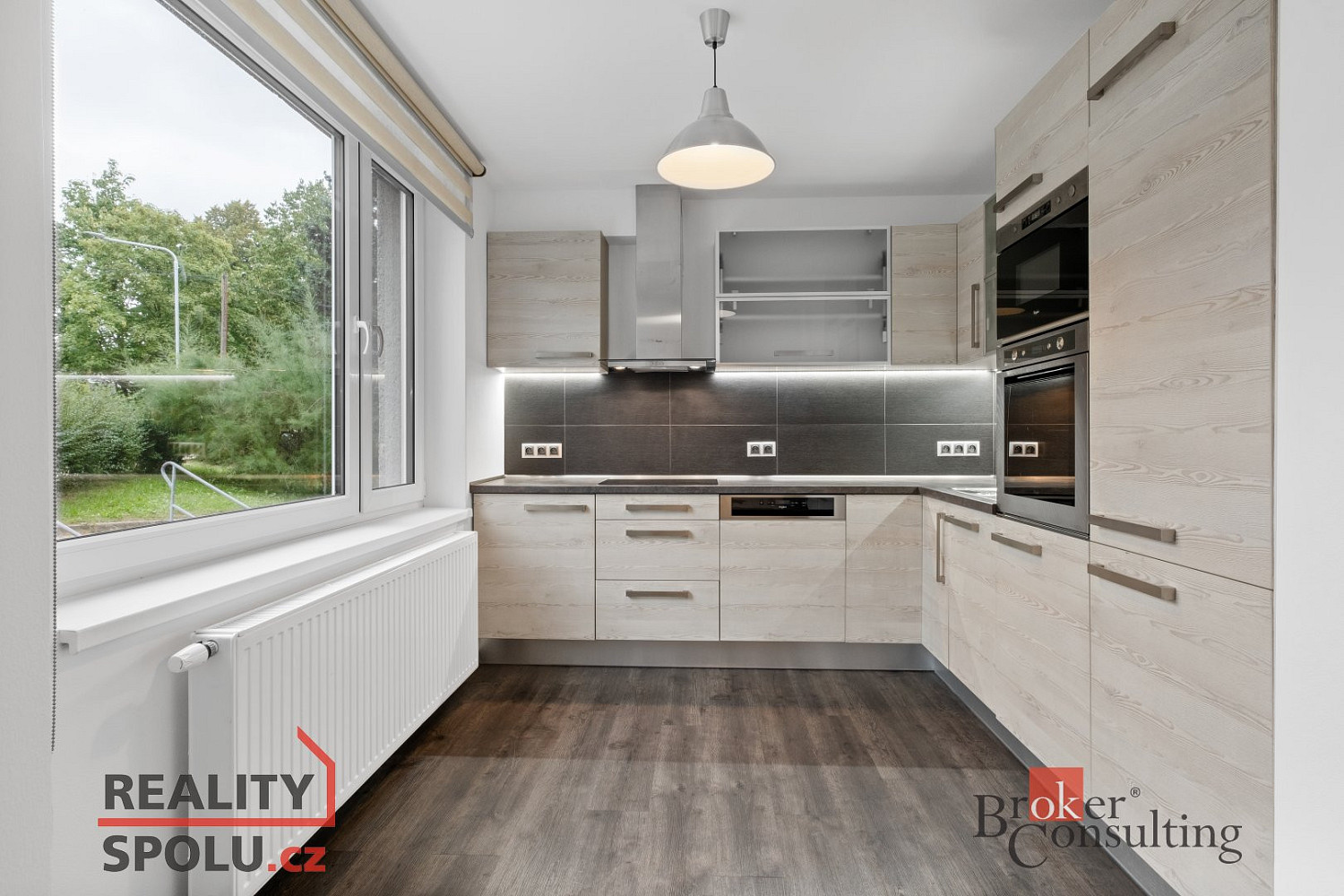 Pronájem bytu 3+kk 74 m² – fotografie 2