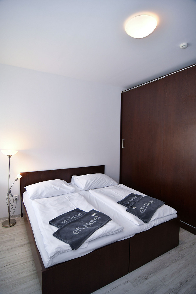 Pronájem bytu 2+kk 45 m² – fotografie 3