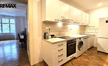 Pronájem bytu 3+kk 73 m²