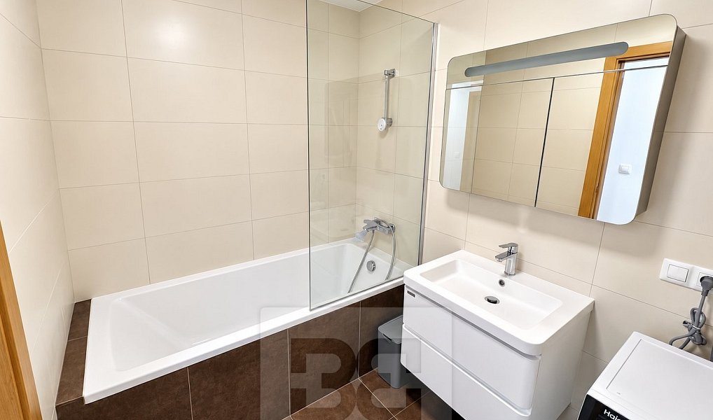 Pronájem bytu 3+kk 138 m², Praha – náhled fotky 17