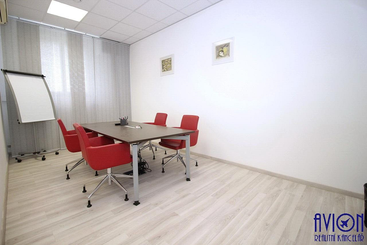 Pronájem kanceláře 50 m²