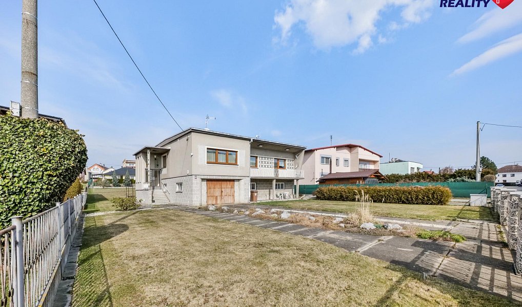 Prodej domu 200 m² s pozemkem 844 m², Kravaře – náhled fotky 3
