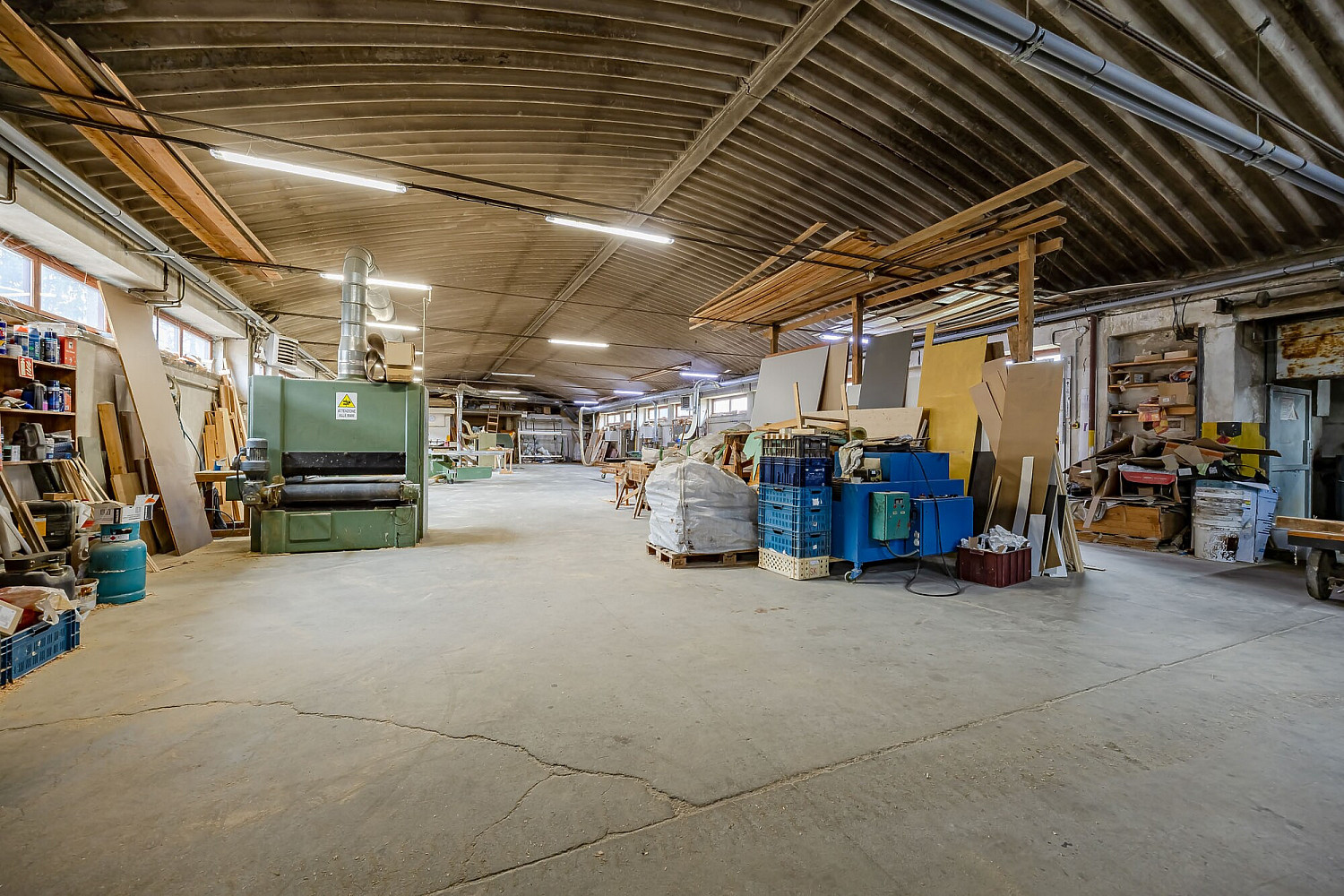 Prodej výrobních prostor 769 m² – fotografie 5