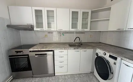 Pronájem bytu atypického 150 m², Školní, Chomutov