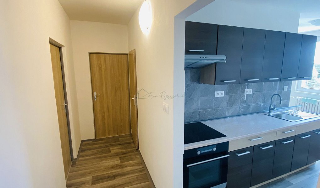 Pronájem bytu 3+1 70 m², Kojetín – náhled fotky 6