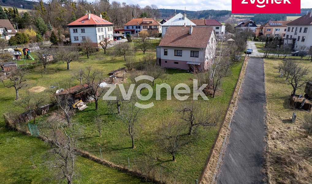 Prodej domu 250 m² s pozemkem 1 184 m², Lukov – náhled fotky 7