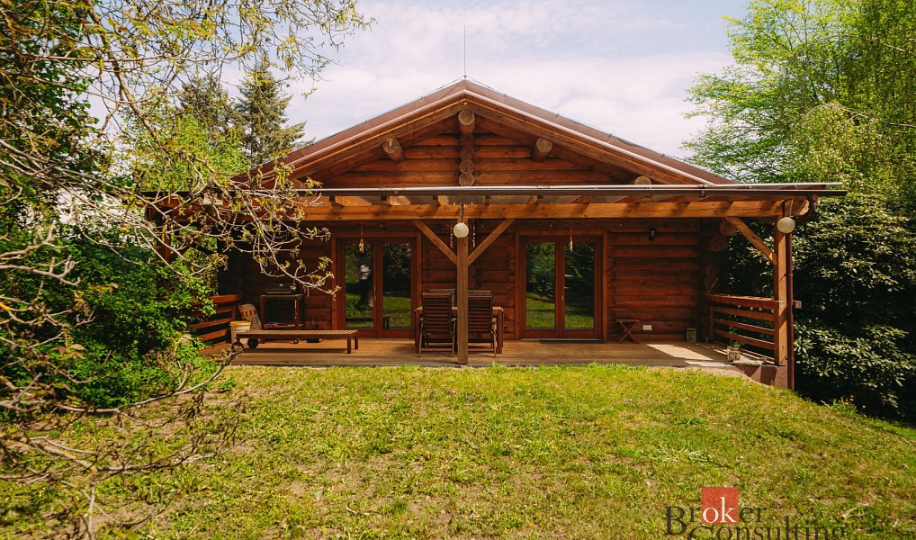 Prodej domu 154 m² s pozemkem 1 388 m², Kamenice – náhled fotky 4