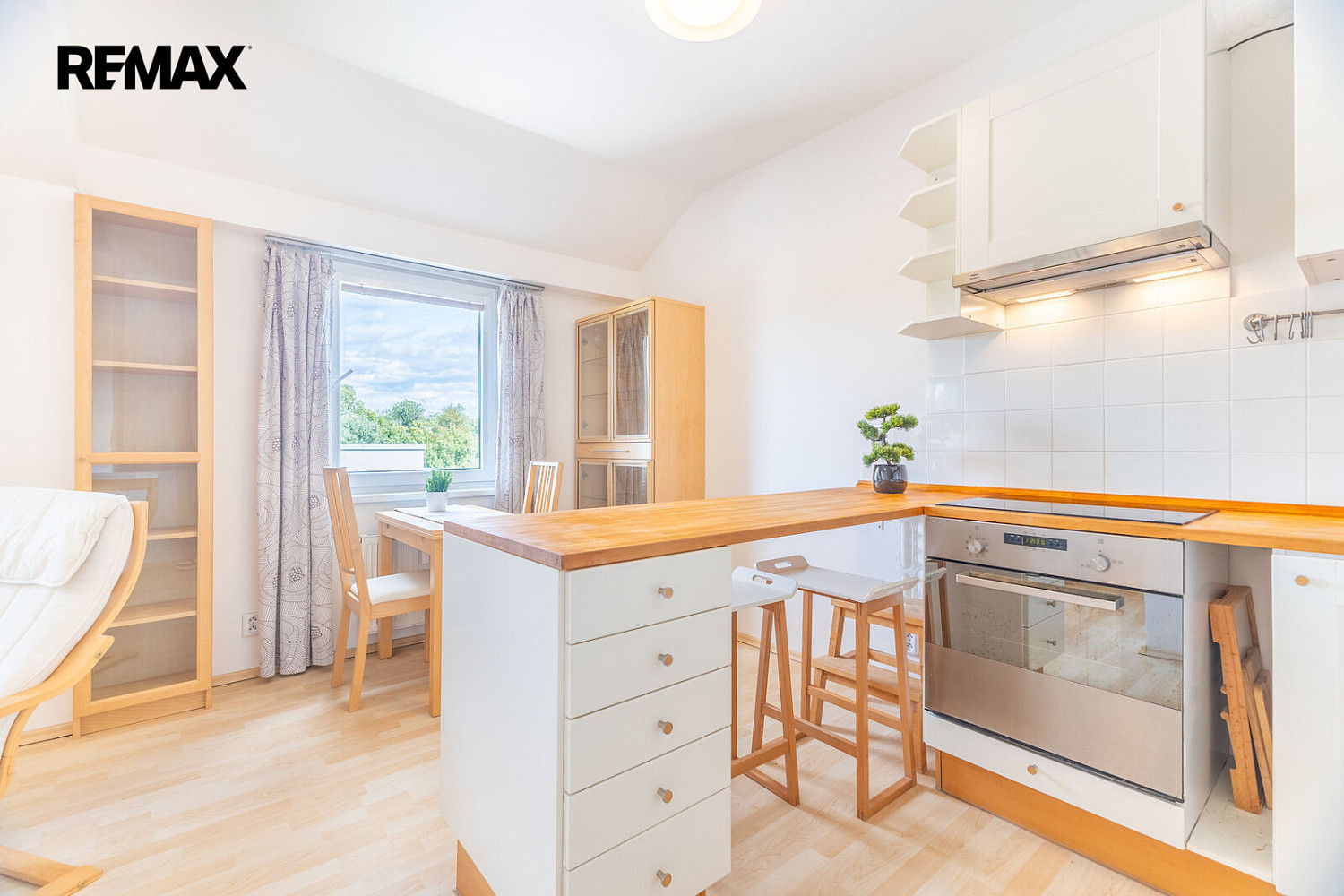 Prodej bytu 2+kk 43 m²
