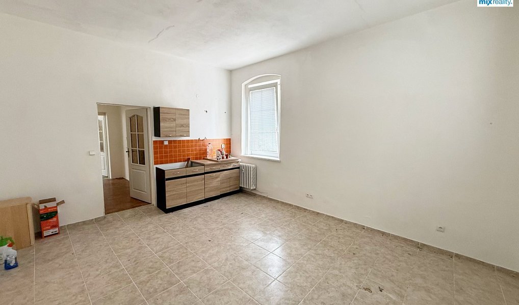 Prodej domu 304 m² s pozemkem 365 m², Kraslice – náhled fotky 11