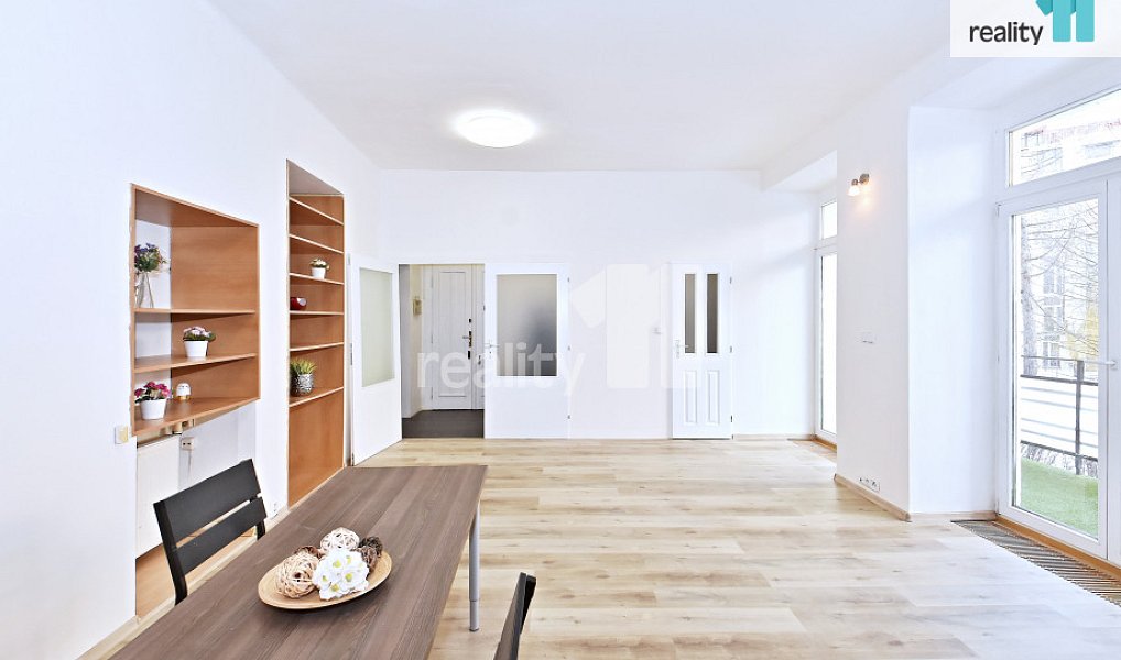 Pronájem bytu 5+kk 105 m², Praha – náhled fotky 2
