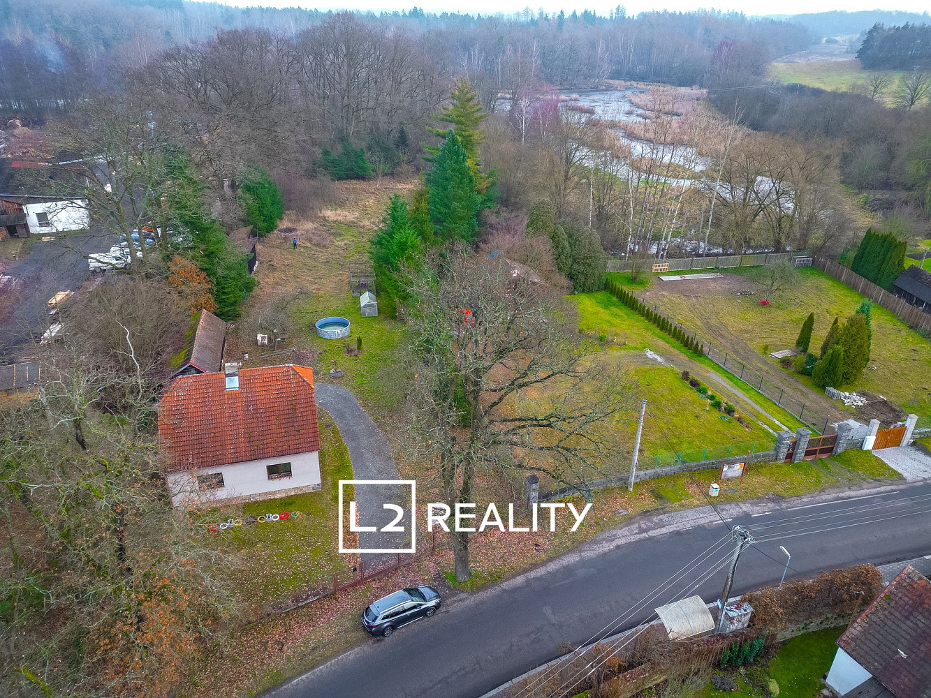 Prodej komerčního pozemku 3 748 m²