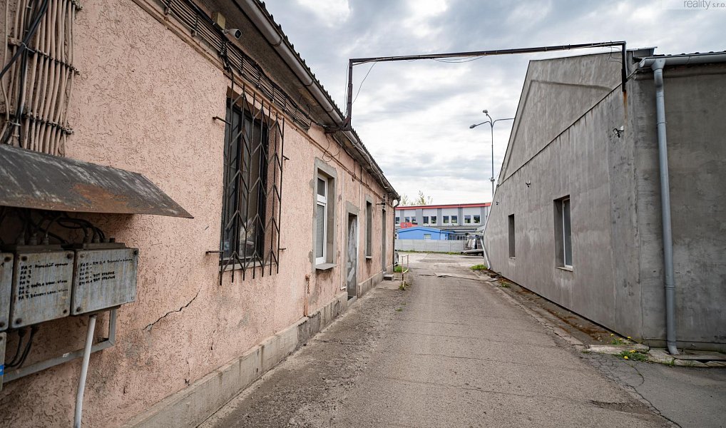 Prodej kanceláře 1 652 m², Horní Jiřetín – náhled fotky 17