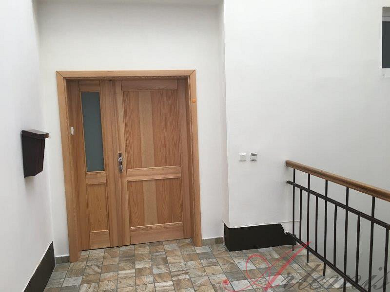 Pronájem bytu 2+kk 50 m² – fotografie 5