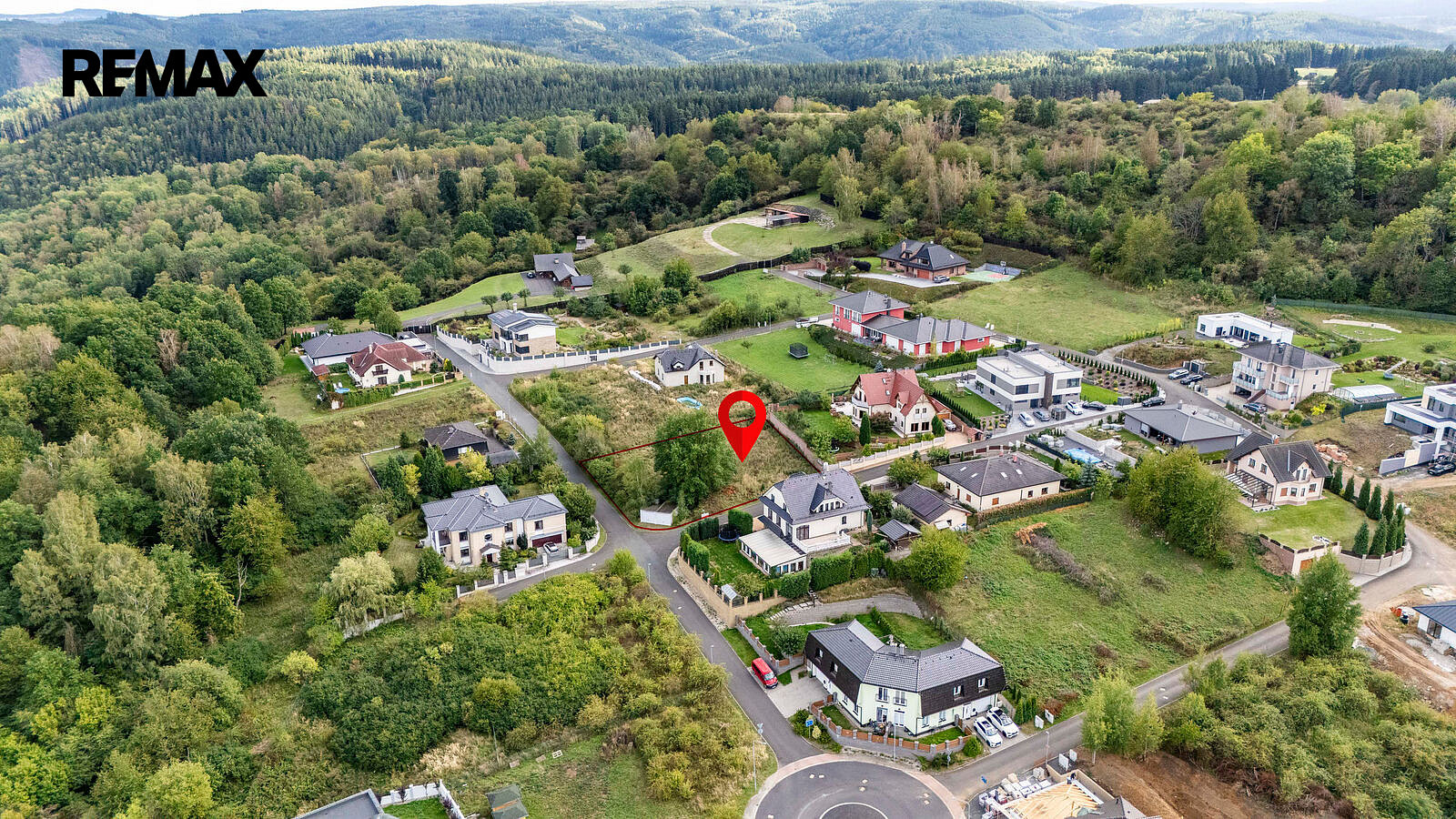 Prodej stavebního pozemku 1 432 m² – fotografie 5