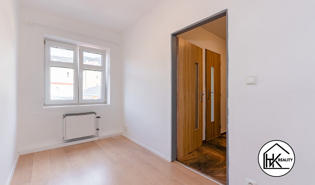 Prodej domu 180 m² s pozemkem 481 m², Krupka – náhled fotky 31