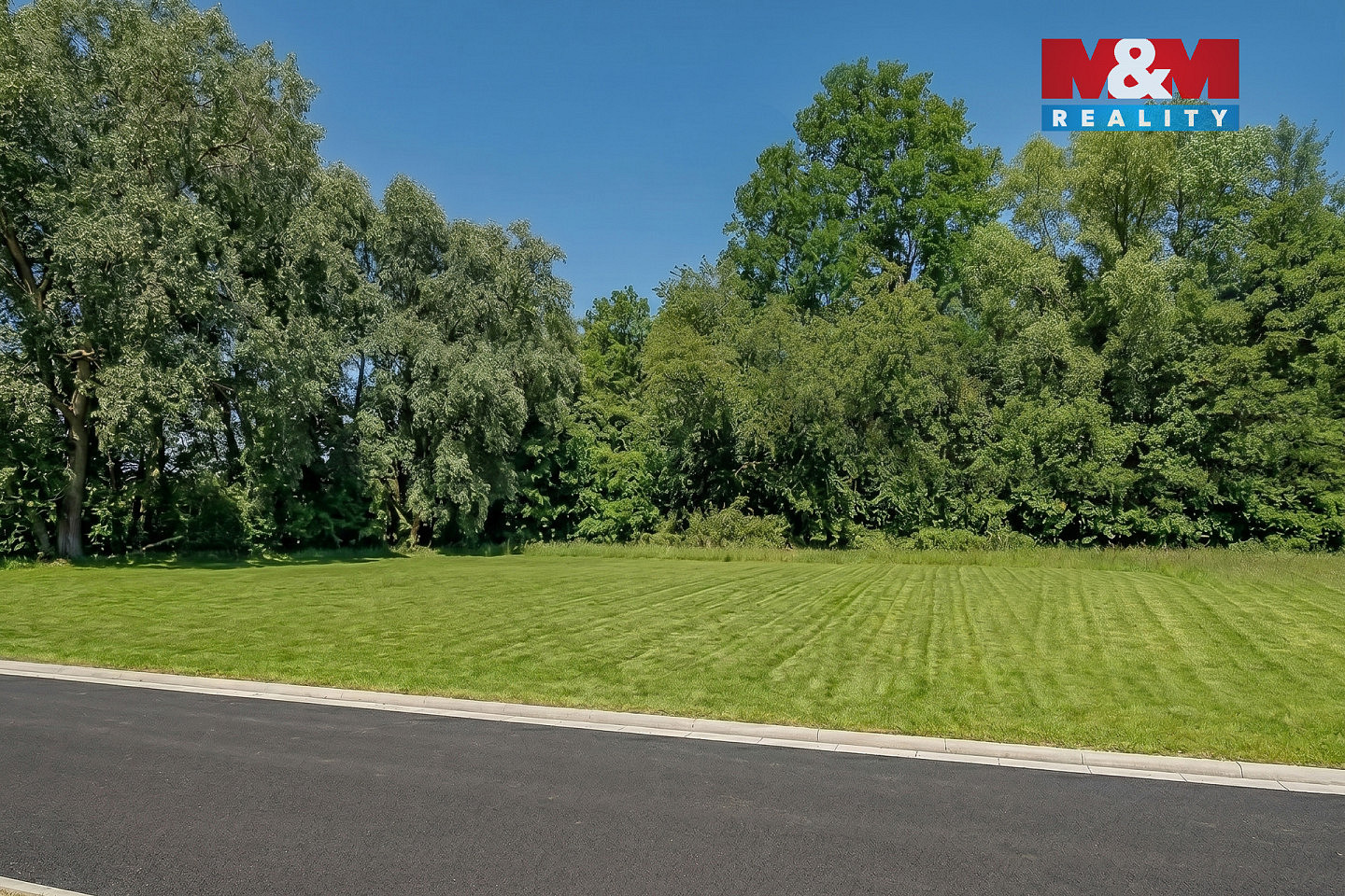Prodej stavebního pozemku 1 658 m² – fotografie 5