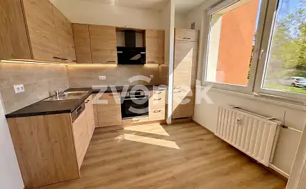 Prodej bytu 3+1 82 m², Okružní, Zlín
