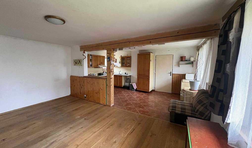 Prodej chalupy 60 m² s pozemkem 1 033 m², Staré Hrady – náhled fotky 8