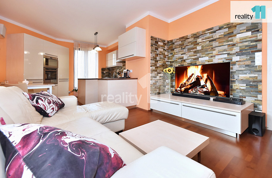Prodej bytu 4+kk 93 m²
