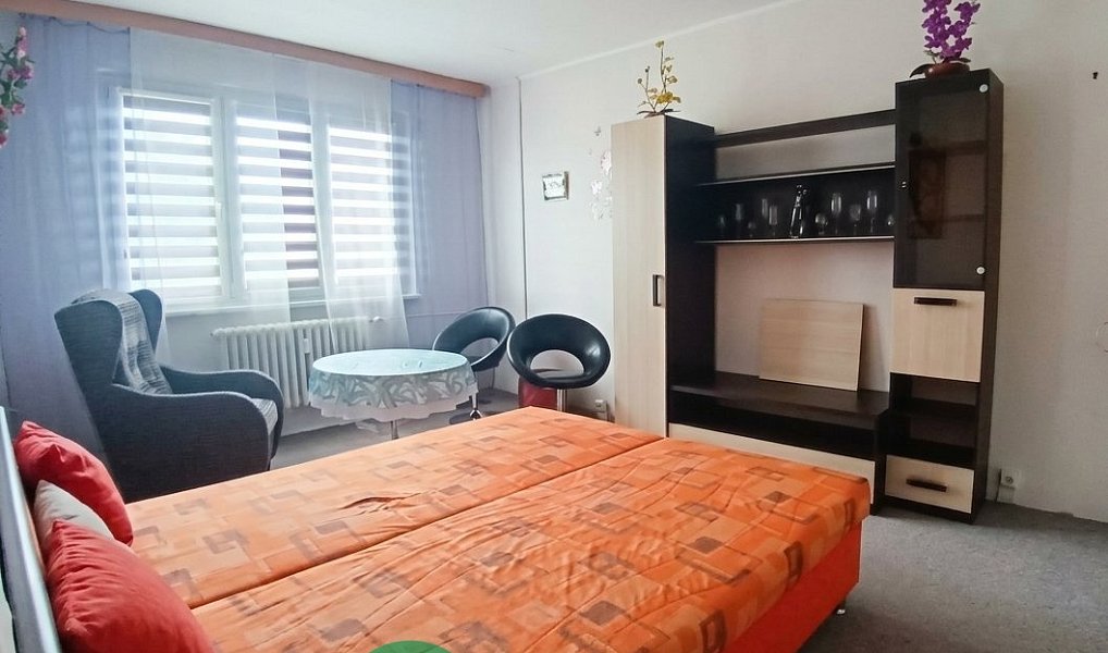 Pronájem bytu 1+1 34 m², Bochov – náhled fotky 8
