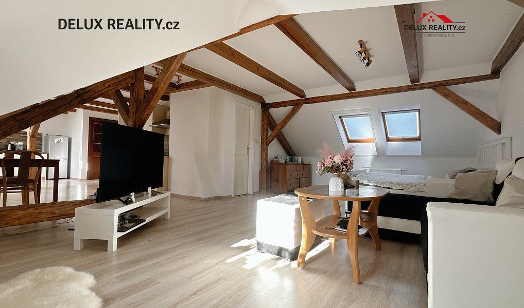 Prodej domu 186 m² s pozemkem 258 m², Znojmo – náhled fotky 2