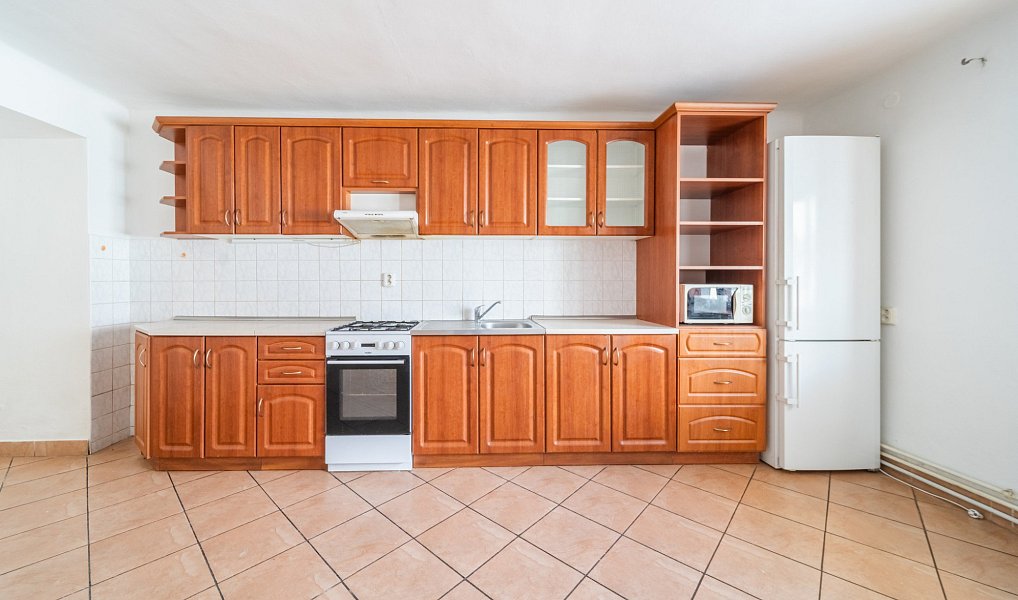 Prodej domu 292 m² s pozemkem 596 m², Bělkovice-Lašťany – náhled fotky 16