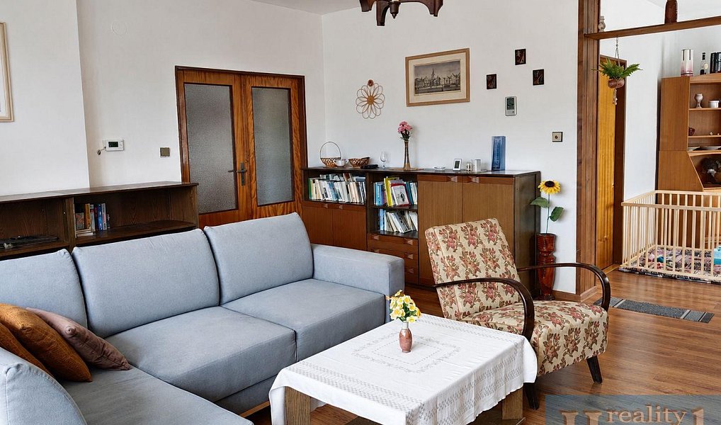 Prodej domu 244 m² s pozemkem 523 m², Pelhřimov – náhled fotky 3