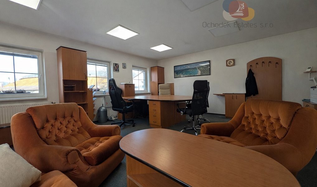 Prodej obchodních prostor 1 694 m², Šumperk – náhled fotky 16