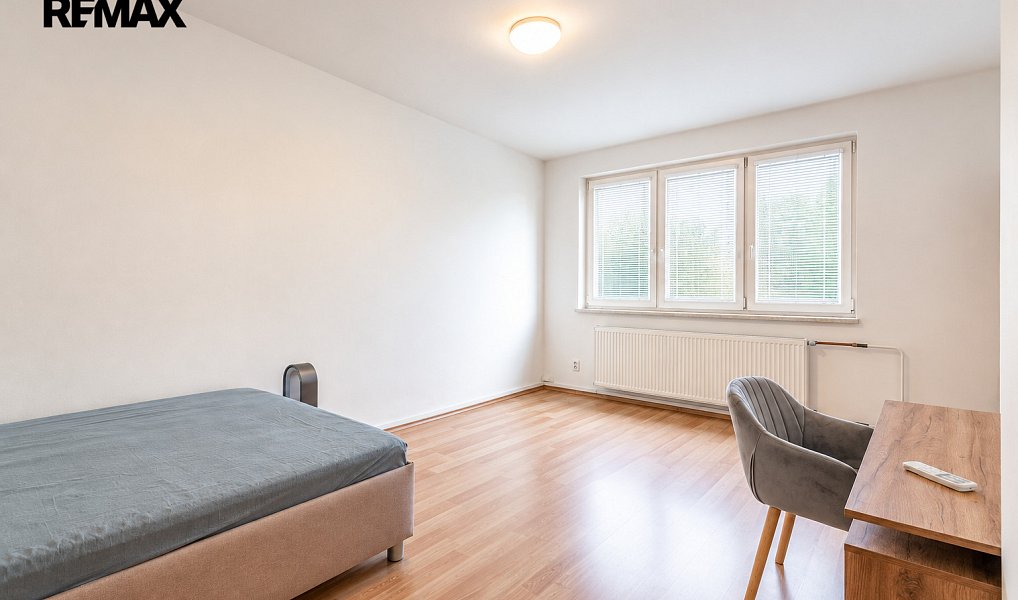 Pronájem domu 180 m² s pozemkem 473 m², Praha – náhled fotky 12