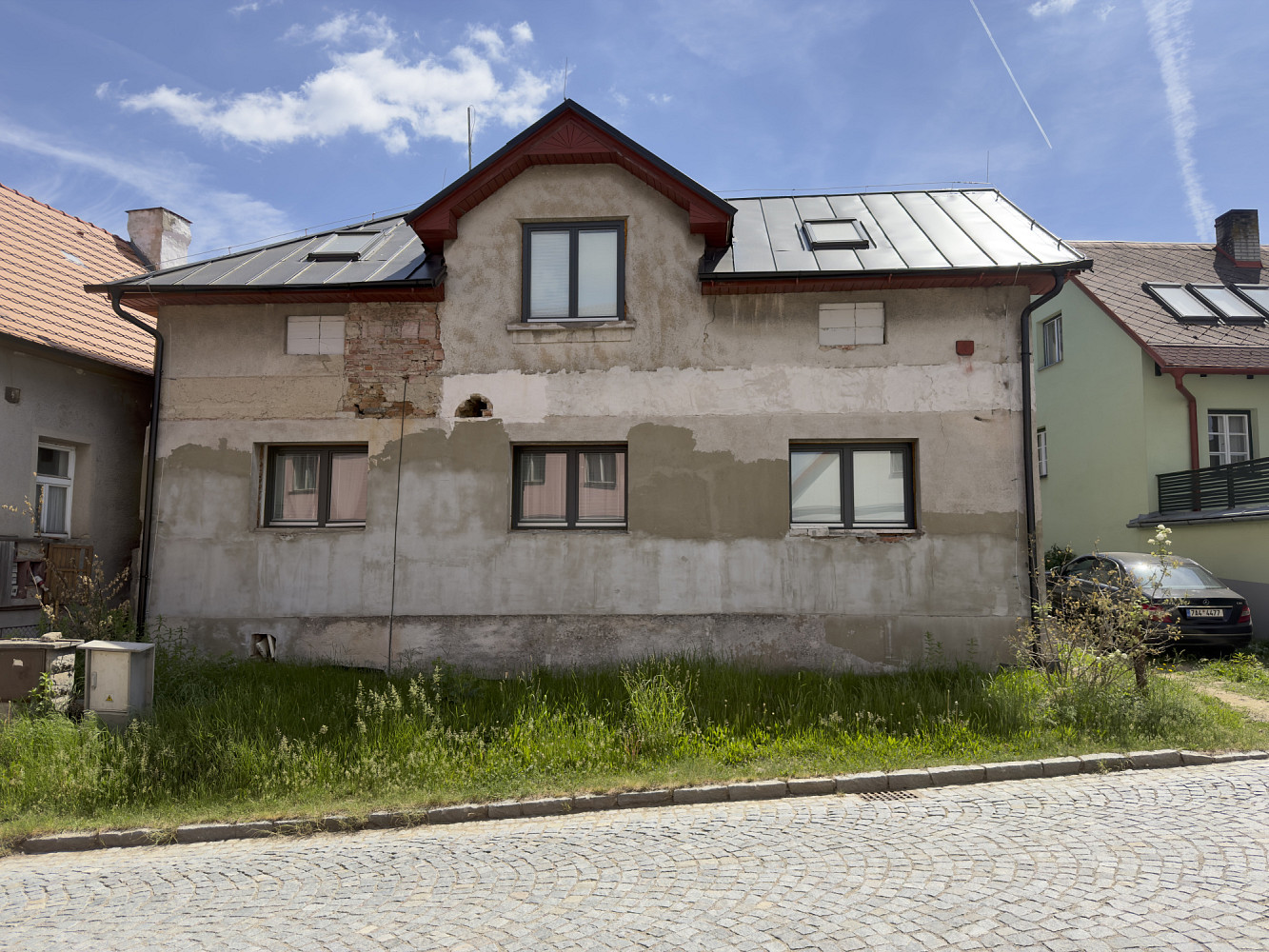 Prodej domu 174 m² s pozemkem 288 m² – fotografie 2