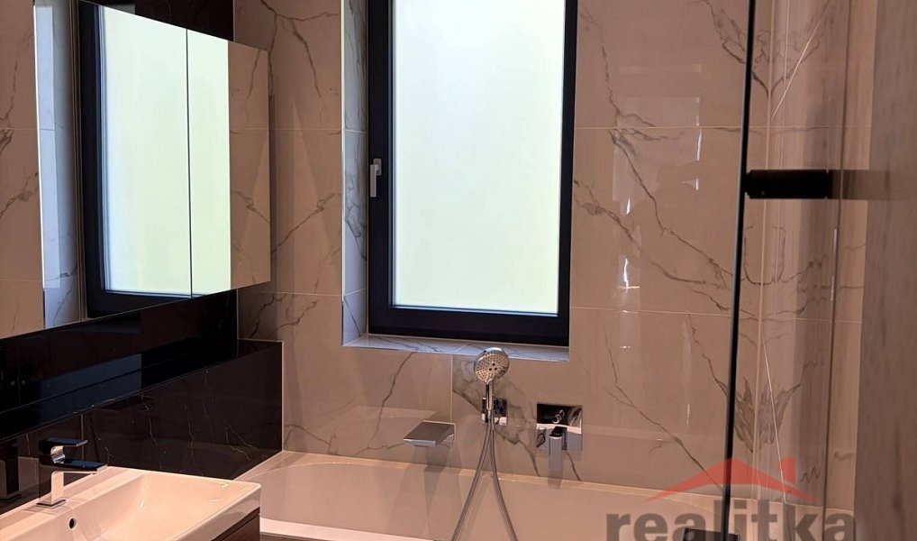 Prodej bytu 2+1 99 m², Opava – náhled fotky 11